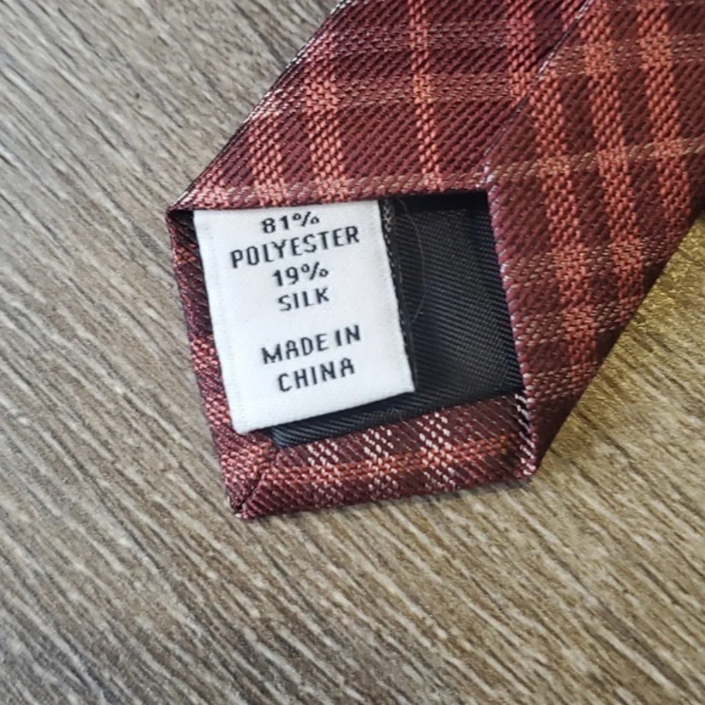 Bar III Burgundy Cooper‎ Plaid Skinny Tie